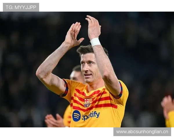 莱万在决定性比赛中的表现稳定性与经典战役缺失分析