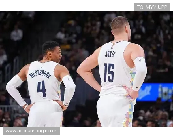 11冠防守王拉塞尔以篮板压制约基奇式进攻差异显著